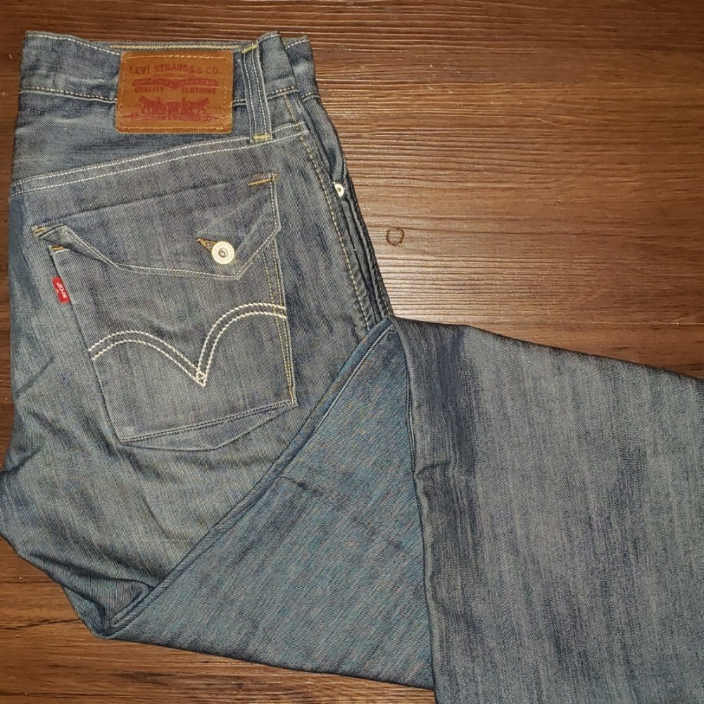 Levi's 527 Low Boot Cut 32x32